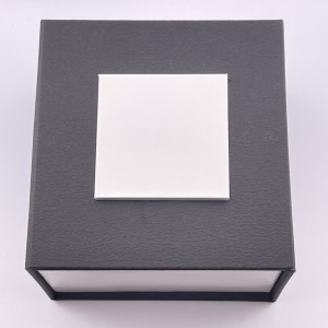 Подарункова коробка для браслета