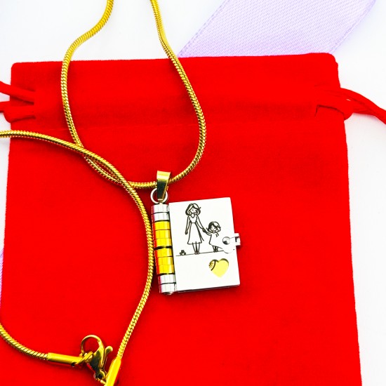 Кулон книжка з гравіюванням для донечки подарунок від мами на 8 Березня