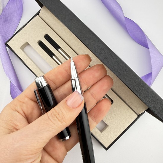 Подарункова ручка металевий корпус з індивідуальним лазерним гравіюванням у подарунковій коробці